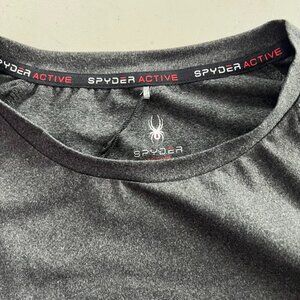SPYDER Women’s Active Top Base layer Sizes L & XL - Gray NWT